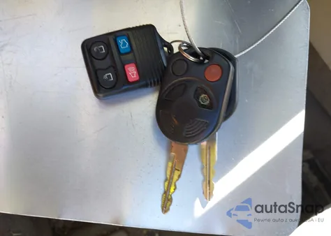 2010 Ford Taurus Sel z USA, uszkodzony, nr VIN 1FAHP2EW2AG129993